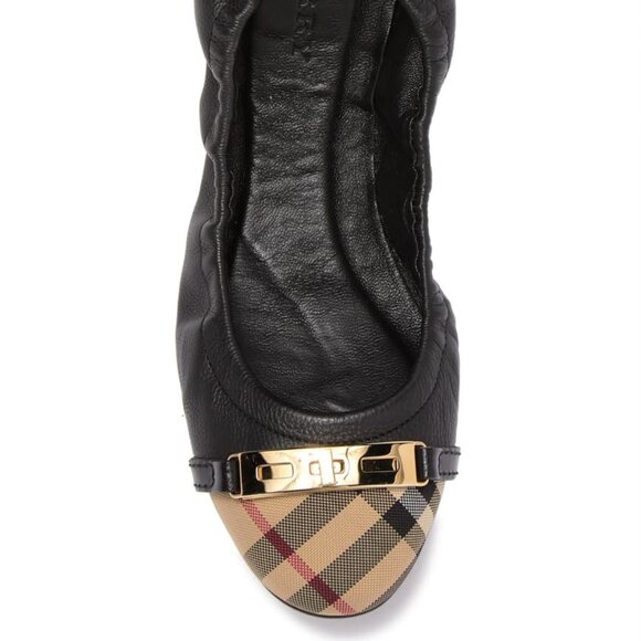 NIB BURBERRY TWIST LOCK DRAYTON LEATHER BALLERINAS - Picture 1 of 5